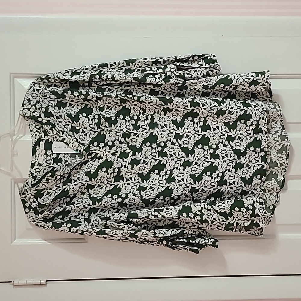 fun2fun 1X blouse NWT